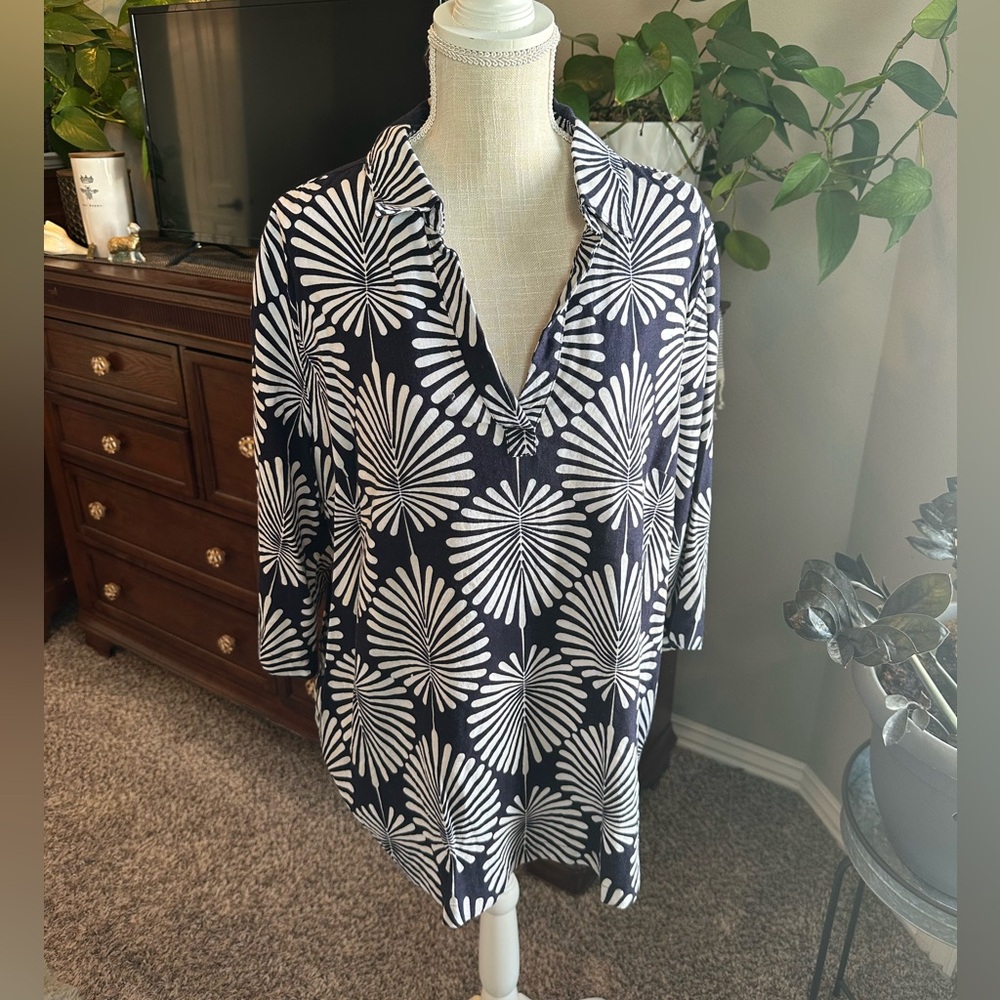 Joie Black and White Floral Tunic Top
